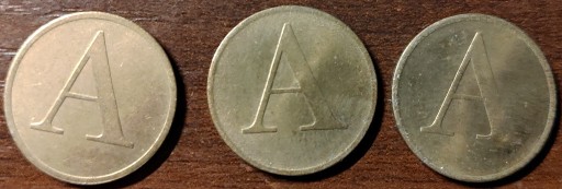 Zdjęcie oferty: Monety (żetony) telefoniczne A 3 szt. 1990 r.