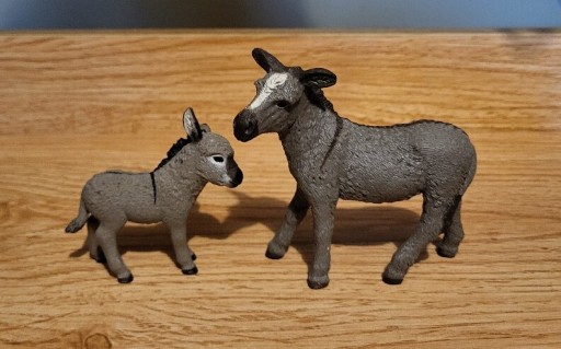 Zdjęcie oferty: Schleich zestaw osioł duży plus młody figurki