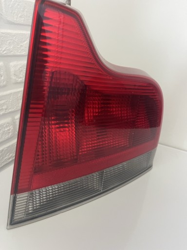Zdjęcie oferty: Lampa prawa tylna tył Volvo S60 I 2000–2010 SEDAN 8664080