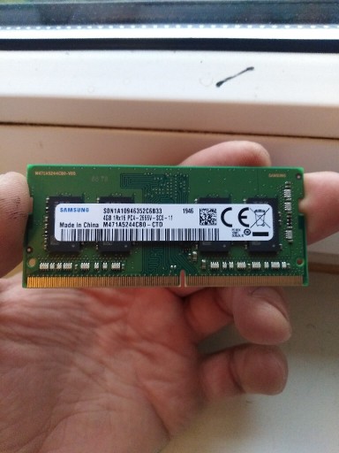 Zdjęcie oferty: PAMIĘĆ RAM DDR4 SAMSUNG 4GB 2666MHz M471A5244CB0 