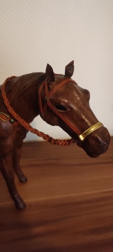 Zdjęcie oferty: Ozdoba-koń że skóry, dla kolekcjonera