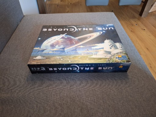 Zdjęcie oferty: Beyond the Sun gra planszowa