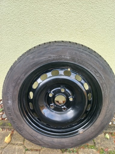 Zdjęcie oferty: Opony zimowe195/55/R15  89H X0L,felgi stalowe     