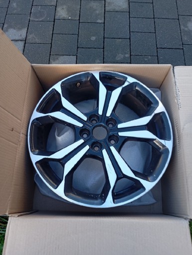 Zdjęcie oferty: Felga aluminiowa Ford Focus Mk 4 Active R18
