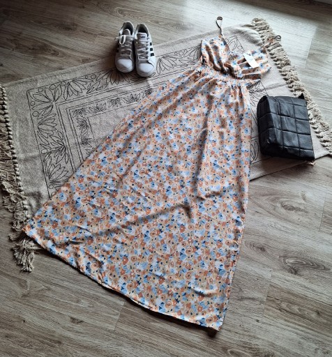 Zdjęcie oferty: Nowa sukienka w kwiaty maxi, rozm L/XL,100%bawełna