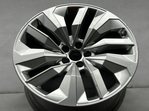 Zdjęcie oferty: FELGA Audi E-tron 4KE 20 4KE601025N 10J x 20  ET22