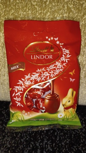 Zdjęcie oferty: Lindt Lindor jajka milk 90 g jajeczka mleczna czek