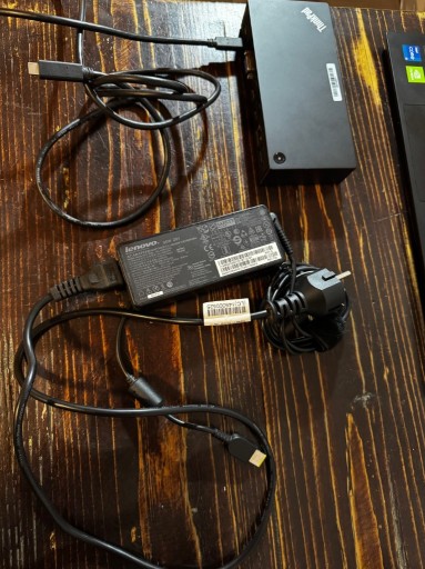 Zdjęcie oferty: Stacja dokująca Lenovo 40A9 (DK1633) ThinkPad