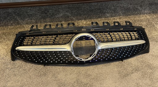 Zdjęcie oferty: Grill Atrapa Mercedes CLA  w118 AMG A1188880000