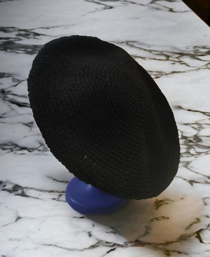 Zdjęcie oferty: beret berecik czapka wełniana wełna handmade ręczn