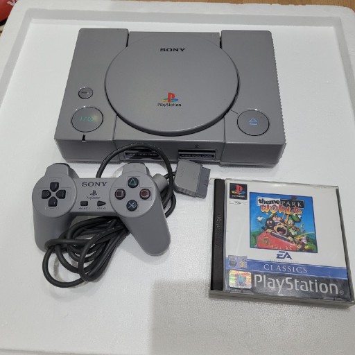 Zdjęcie oferty: Playstation 1 scph 7502pal zestaw