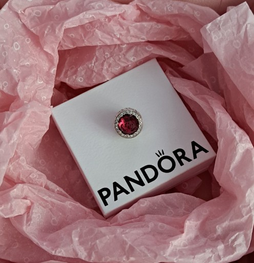 Zdjęcie oferty: Pandora charms Róża Belli Disney 