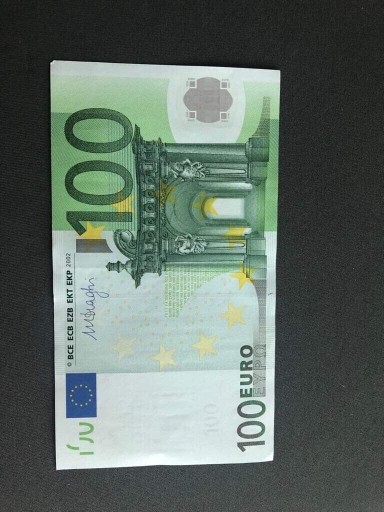 Zdjęcie oferty: 100 euro nominał z 2002 roku.