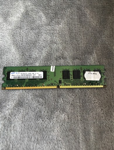 Zdjęcie oferty: RAM SAMSUNG 2GB 2Rx8 PC2-64001 - 666 - 12-E3