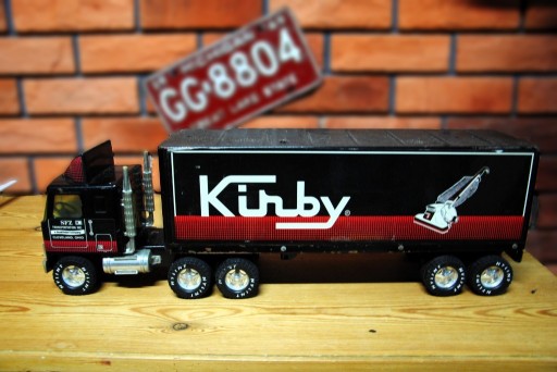 Zdjęcie oferty: Zabytkowa ciężarówka GMC Kirby Vacuums Nylint