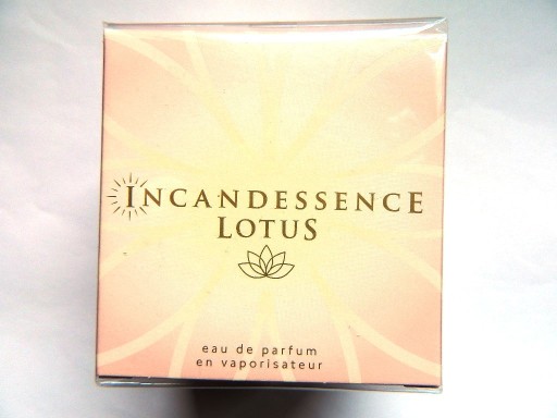 Zdjęcie oferty: Woda perfumowana Incandessence Lotus 50 ml Avon