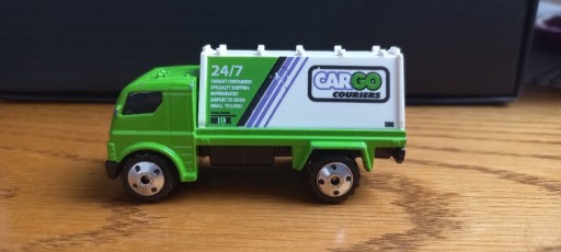 Zdjęcie oferty: MATCHBOX-BILLBOARD TRUCK Z 2003 ROKU