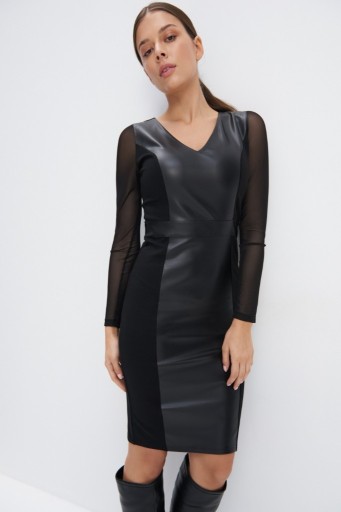 Zdjęcie oferty: Sukienka czarna skórzana Mohito XS