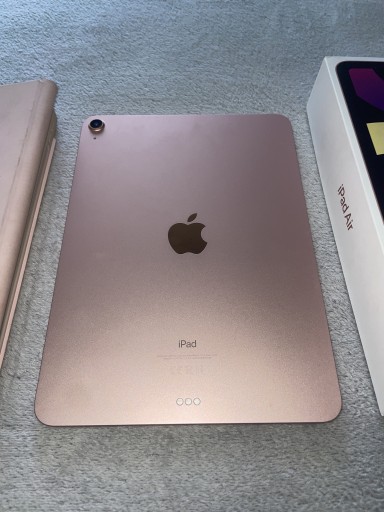 Zdjęcie oferty: iPad Air 4th rose gold 64gb A2316