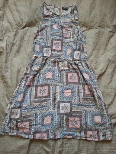 Zdjęcie oferty: Sukienka orientalna na każdą okazję r. 40 L