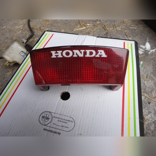 Zdjęcie oferty: lampa tył Honda interceptor vf500