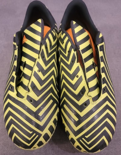 Zdjęcie oferty: Buty piłkarskie adidas absolado instinct