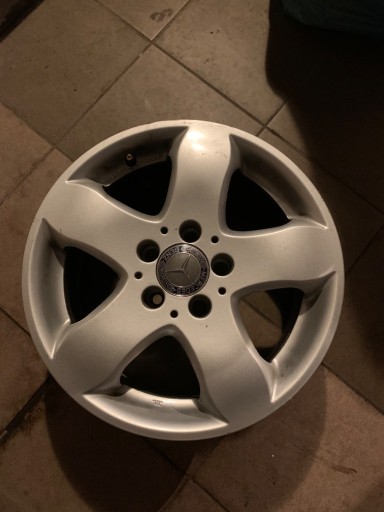 Zdjęcie oferty: Felgi aluminiowe16” mercedes