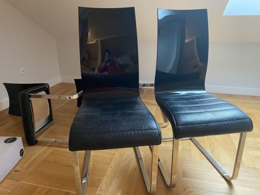 Zdjęcie oferty: Krzesła czarne połysk piękne(4szt) 