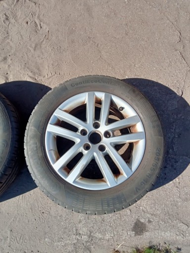 Zdjęcie oferty: Felga Volkswagen Golf 5x112 16" 5KO 601 025 E