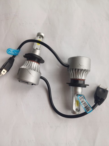 Zdjęcie oferty: Żarówki H7 LED  2x 8000lm  E8 DC9-32V