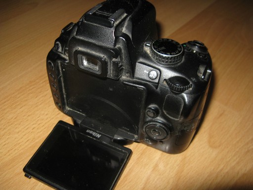 Zdjęcie oferty: aparat cyfrowy Nikon d5000 na części