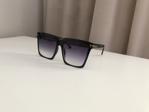 Zdjęcie oferty: Nowe okulary przeciwsłoneczne kwadratowe unisex