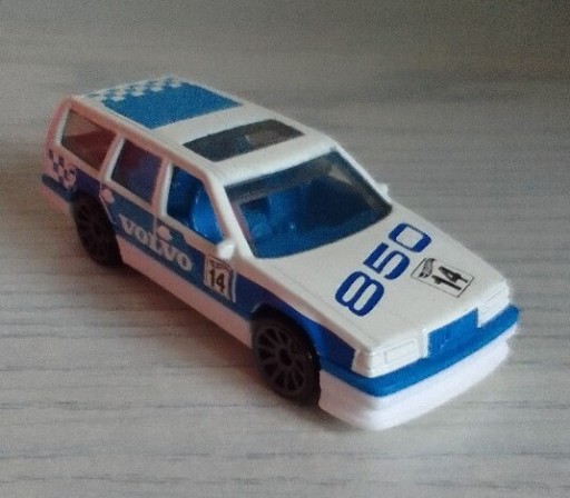 Zdjęcie oferty: Volvo 850 hot wheels 