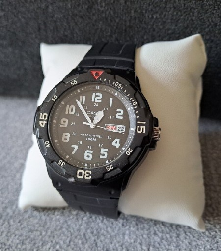 Zdjęcie oferty: Zegarek Casio MRW-200H