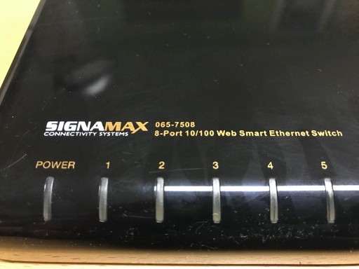 Zdjęcie oferty: SWITCH SIGNAMAX 8-portowy, zarządzany 8 x 100