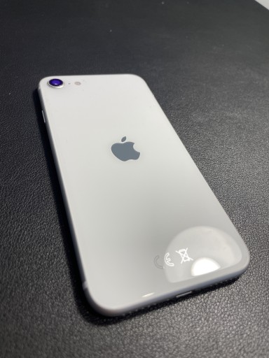 Zdjęcie oferty: Apple iPhone SE (2020) 64Gb biały/white