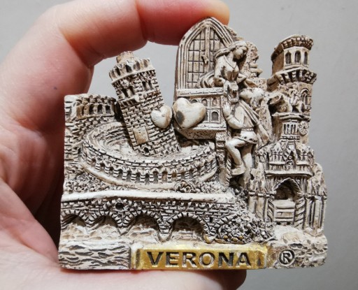 Zdjęcie oferty: Magnes na lodówkę 3D Włochy Werona Romeo i Julia