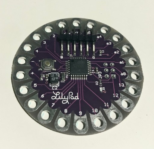 Zdjęcie oferty: 2x klon Arduino Lilypad ( ATmega328p )