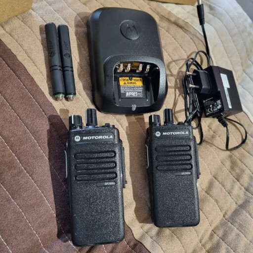 Zdjęcie oferty: 2 Radiotelefony Motorola DP2400e