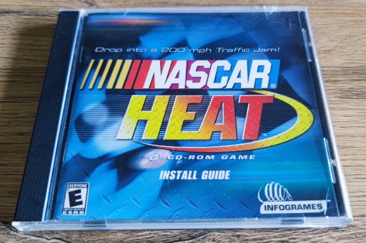Zdjęcie oferty: NASCAR Heat PC premierowe 2001r