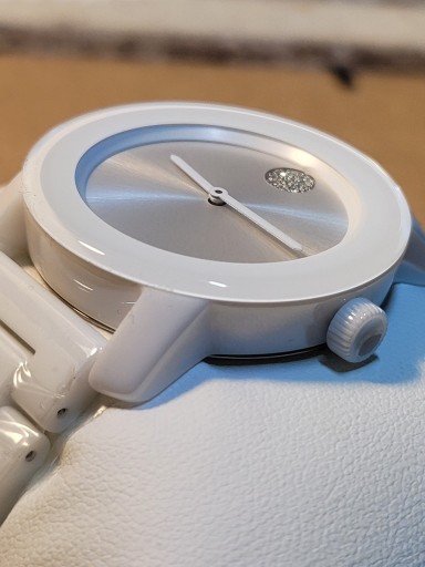 Zdjęcie oferty: Zegarek damski Movado BOLD Ceramic #3600534