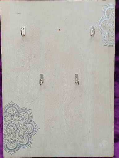 Zdjęcie oferty: Uchwyt na klucze - wieszak drewniany dla kluczy