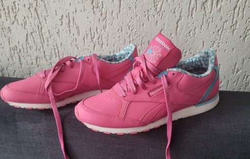 Zdjęcie oferty: Reebok buty nowe 40