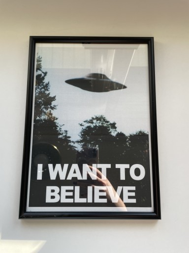 Zdjęcie oferty: Plakat w ramce i want to believe z archiwum x ufo