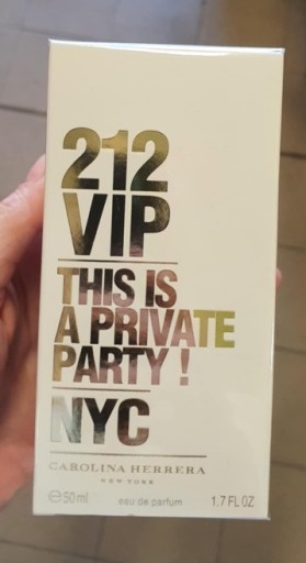 Zdjęcie oferty: CAROLINA HERRERA 212 VIP 50ML WODA PERFUMOWANA DAMSKA ORYGINAŁ