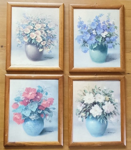 Zdjęcie oferty: Zestaw 4 obrazków kwiatów - reprodukcje malowane