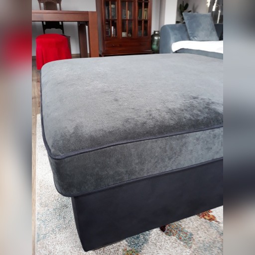 Zdjęcie oferty: Pufa 100x100