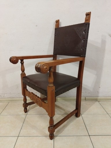 Zdjęcie oferty: stylowe fotel dębowy tron krzesło