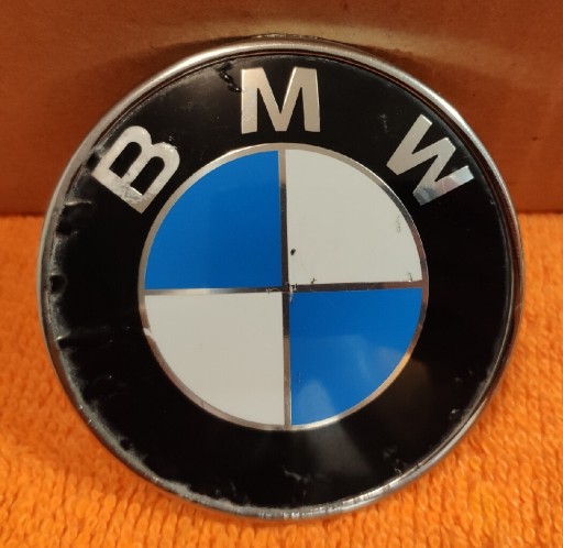 Zdjęcie oferty: Znaczek BMW E93 tylnej klapy 51147146052