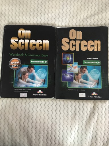 Zdjęcie oferty: On Screen WorkBook & Grammar Book/Student’s Book 